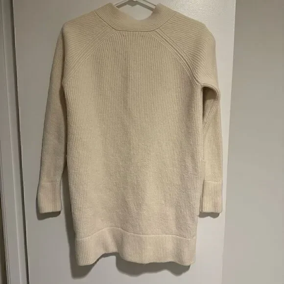 Everlane Cream Button Up Cardigan 100% Wool Sweater Size XS Womens - Picture 3 of 8